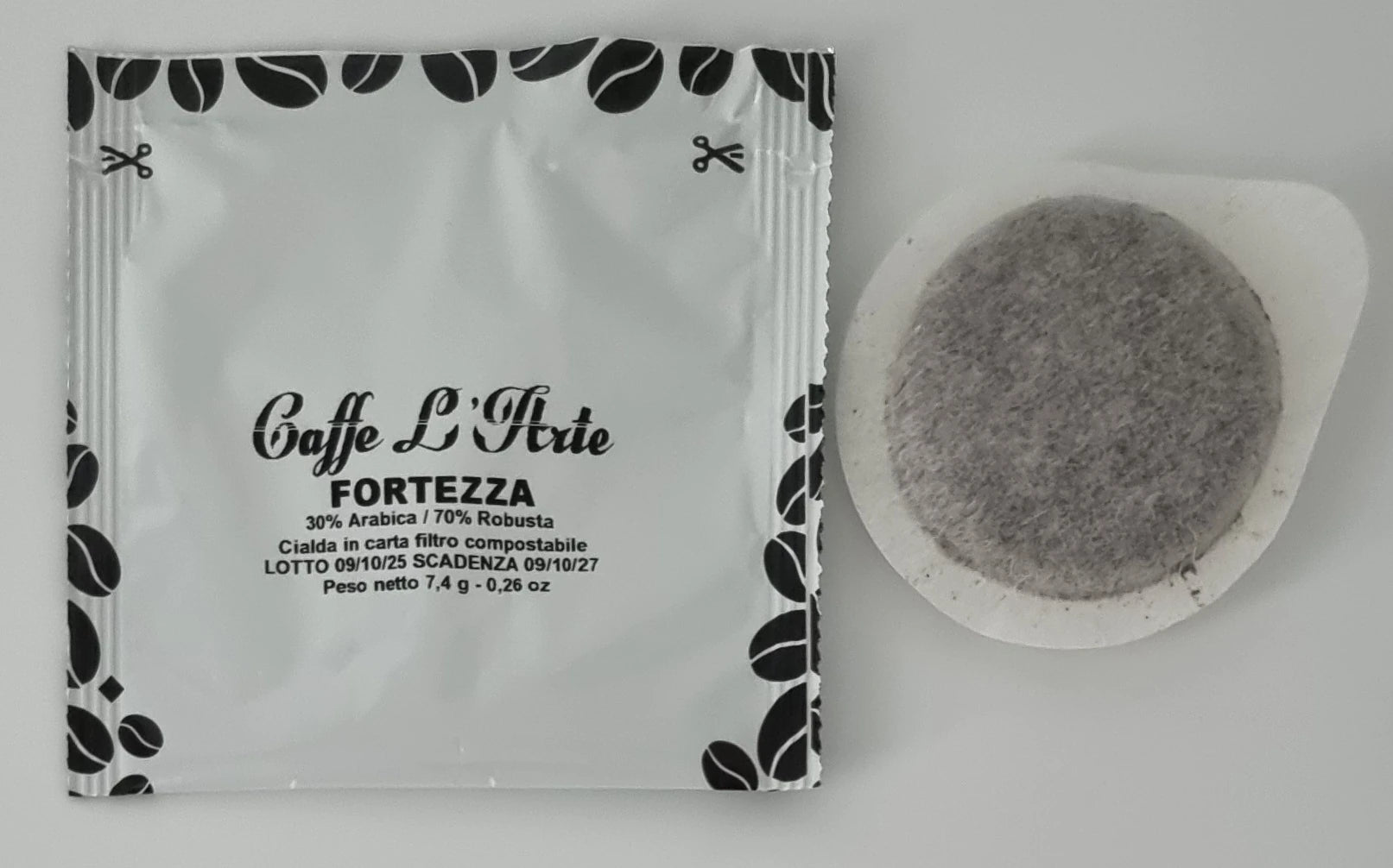 Fortezza – Die kräftige Hausmischung von Caffe L'Arte - E.S.E. 44mm Pads